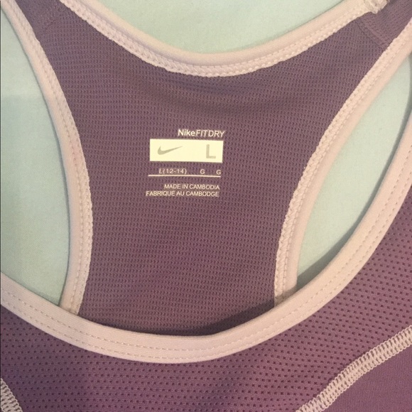 NIKE FIT DRY workout top, women’s, Size L - Picture 3 of 5